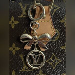 Gold Bow Keychain